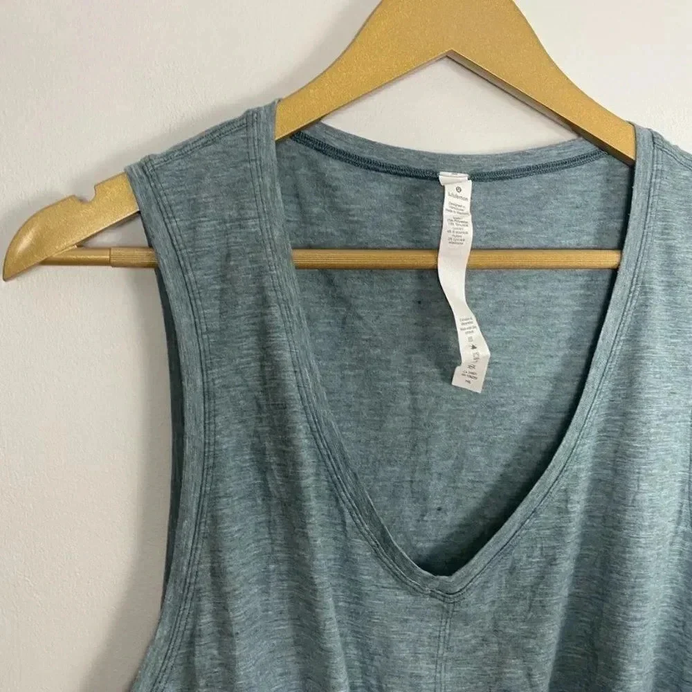 Lululemon Knot Gonna Fly Knotted Cropped Tank